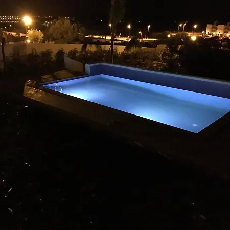 Vila Bella, Meia Praia, *